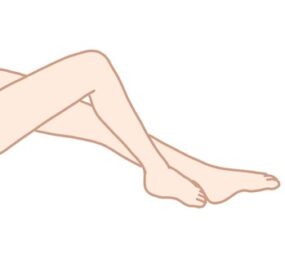 【毎日の習慣に】脚のむくみを改善するホームケア