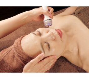 ハイパーナイフフェイシャルのメリットとその効果